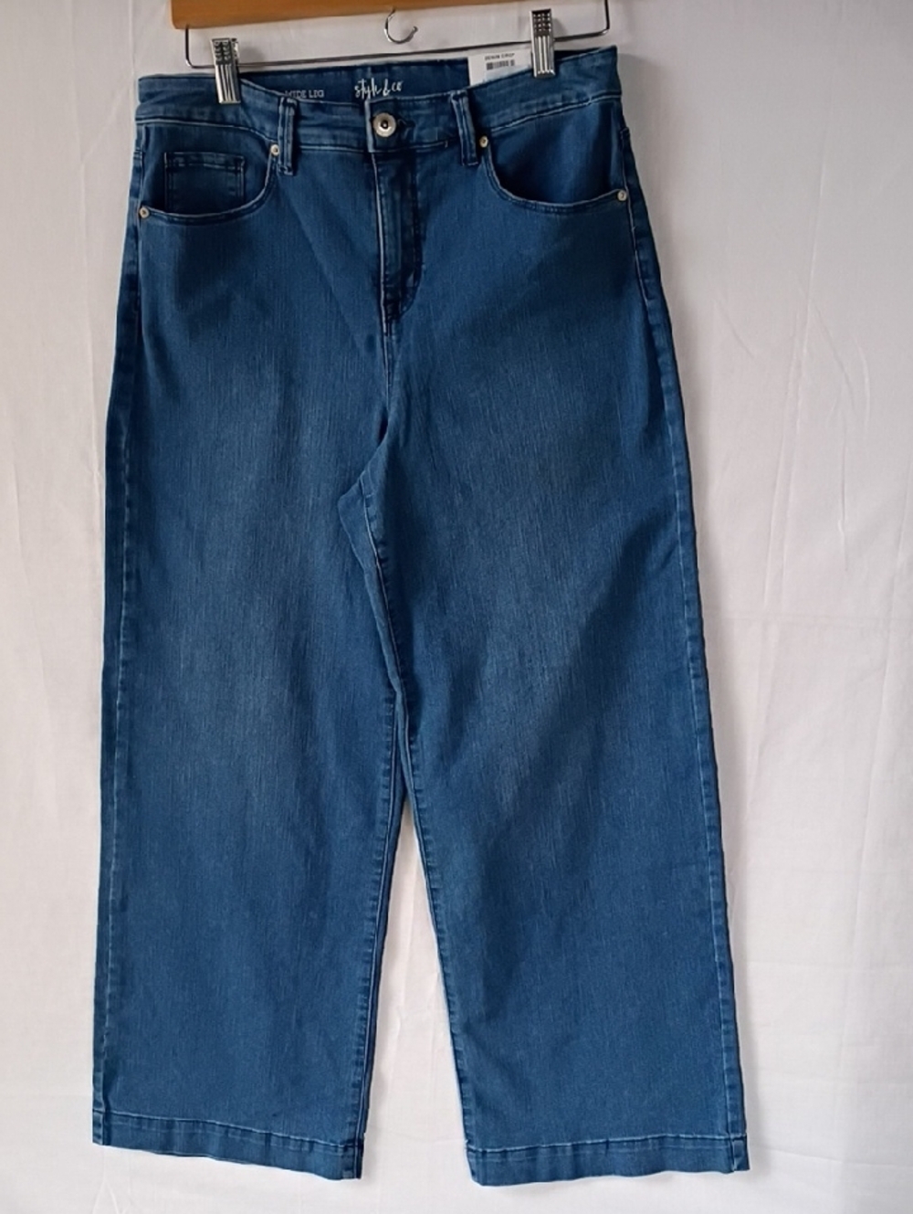 Style & Co. Women's Relaxed Wide Leg Jeans in Blue Size 8 High Rise